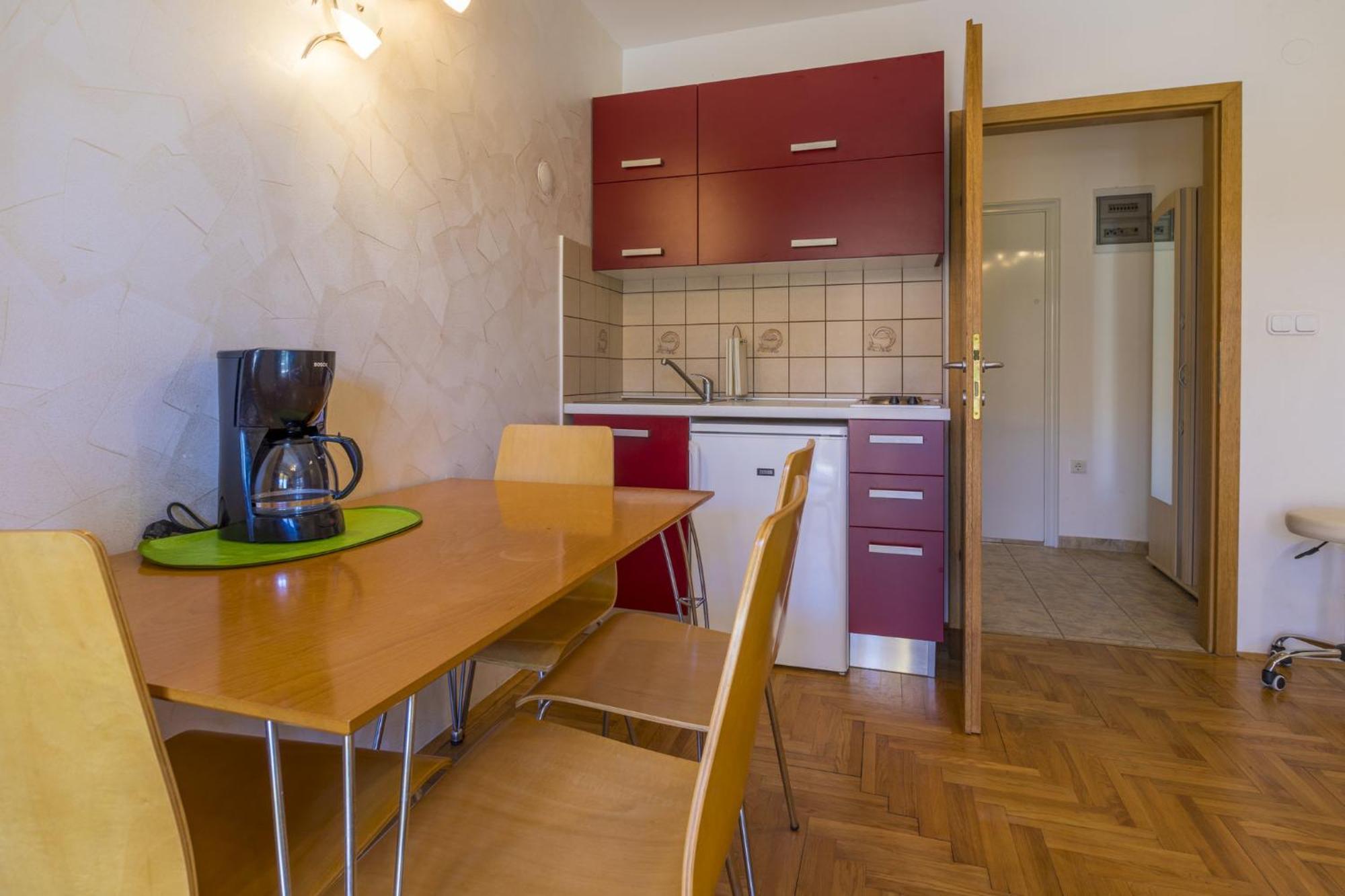 Duerr Apartment Криквеница Екстериор снимка