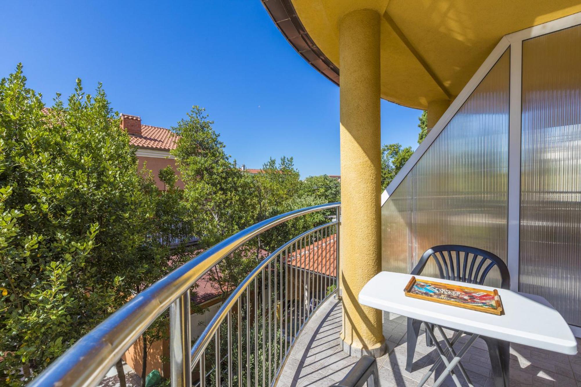 Duerr Apartment Криквеница Екстериор снимка